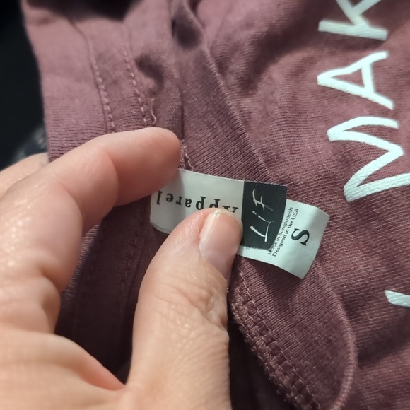 Women's T-Shirt Way Maker Miracle Worker - Picture 3 of 3